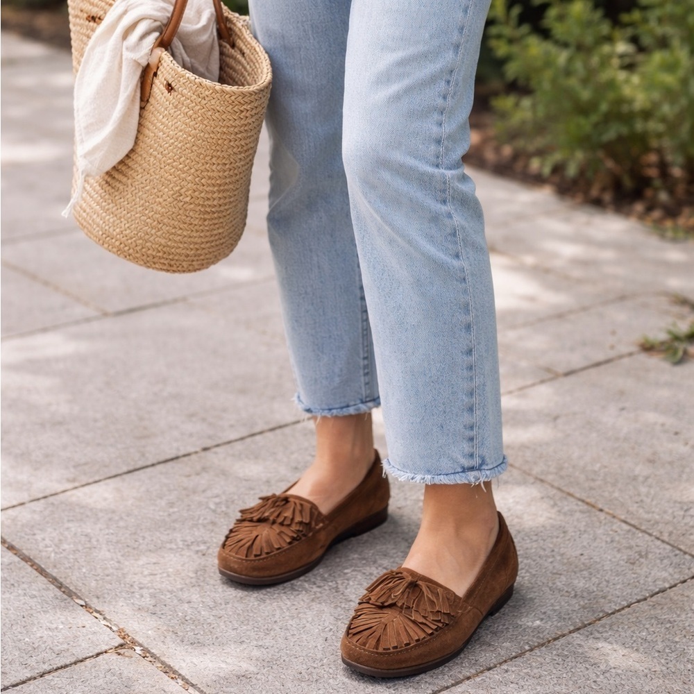 Minnetonka Kilty Hardsole Brown Suede Moccasins Women’s 5.5 Boho Coastal
